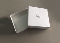 أبيض جامدة الورق المقوى هدية بطاقة مربع قبعة التعبئة غطاء أعلى مربع قابل للانهيار المزود